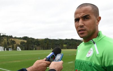 کاپیتان الجزایر کفش هایش را آویزان کرد