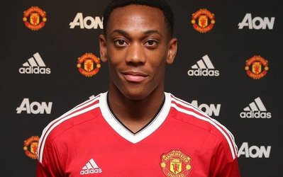 واسیلیف: یونایتد مارتیال را زیر قیمت خرید!