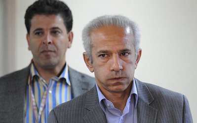 نامه تند و تیز صادق درودگر به محمد خاکپور /  پذیرش هر مسئولیتی لازمه‌اش داشتن حداقل شرایط است آیا صلاحیت داشتید؟ / تجربه مربیگری‌ات از دستیارانت کمتر است!