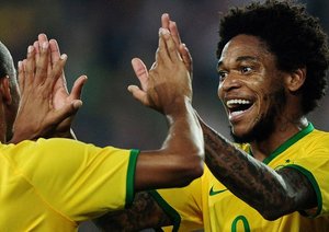 لوئیز آدریانو