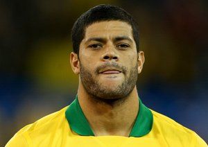 برزیل ۲-۱ شیلی/بازی دوستانه|برزیل با گل های هالک و روبینیو از سد شیلی گذشت...