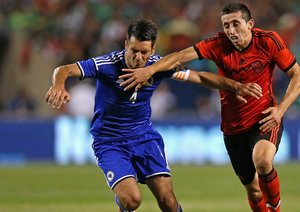 امیر اسپاهیچ - بات