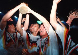 استفان رویتر - بوچوالد|قهرمانی تیم ملی آلمان در سال 1990