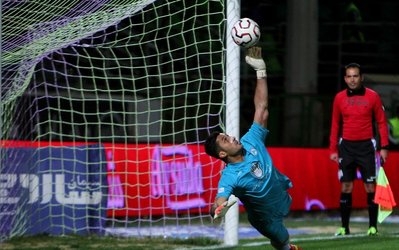 نقل و انتقالات | رشید مظاهری با ذوب‌آهن تمدید کرد