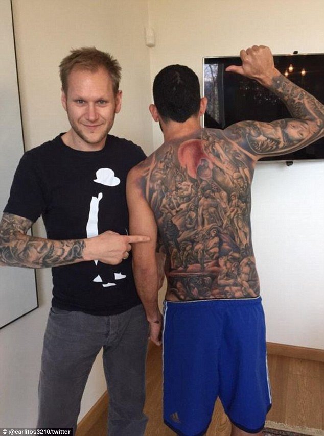 Carlos Tevez Tatto 1.jpg