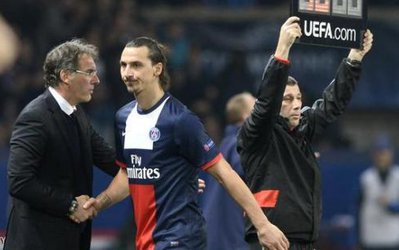 لوران بلان: از شدت آسیب دیدگی ایبراهیموویچ اطلاعی ندارم / مصدومیت او عجیب بود