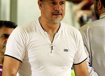 الان با فوتبال کاری ندارم؛ دایی: پیشنهاد آذربایجانی‌ها را نه تایید می‌کنم، نه تکذیب/اجازه بدهید به زندگی‌ام برسم