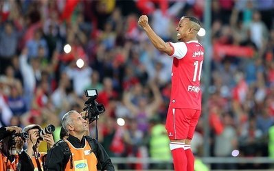 ادینیو: احتمال ماندنم در فوتبال ایران بسیار کم است / در مورد پيشنهاد پرسپوليس حرفی ندارم