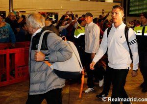 ورود کهکشانی‌ها به بارسلونا|None