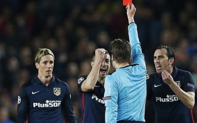 سوژه روز  | داوران به سود بارسلونا سوت می زنند؟ انگشت اتهام به سوی یوفا