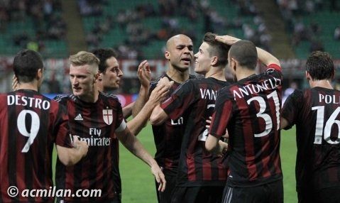 شادی بازیکنان میلان