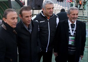 یحیی گل محمدی - حمید درخشان