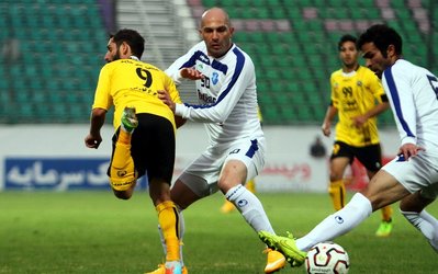 بیاتی‌نیا: برای رسیدن به 3 امتیاز  به نام استقلال توجه نمی‌کنیم