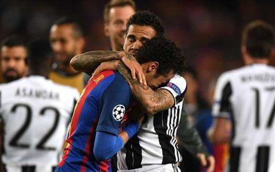 واکنش آلوز به اتهام وسوسه کردن نیمار برای جدایی از بارسلونا