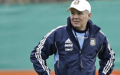 سابیا: "آرژانتین بیش از حد به مسی وابسته است"