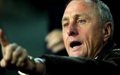 کرویف: چه کسی می‌تواند به زیدان آموزش مربیگری بدهد؟