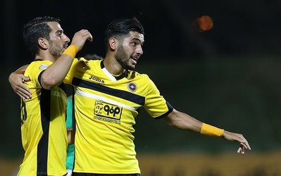 شریفی: خوشحالم که سپاهان اولین 3 امتیازش را با گل من کسب کرد