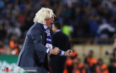 شفر: وقت‌مان کمتر از آن است که بخواهیم جواب صحبت‌های قلعه‌نویی را بدهیم/ سرمربی سنگال دیوانه است اگر از تیام استفاده نکند