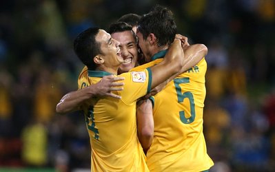 جام ملت های آسیا 2015 | استرالیا 2 - امارات 0 / کانگوروها هم راهی فینال شدند / انتقام به روز آخر کشیده شد + چیدمان دو تیم، گزارش تصویری و ویدئوی مسابقه