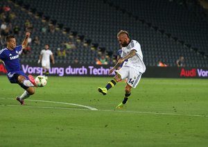 رائول میرلس