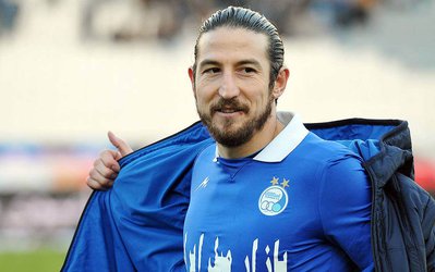 اتفاق روز | آندو در ساختمان باشگاه استقلال رویت شد!