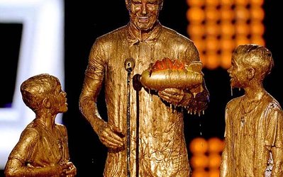 گزارش تصویری | طلایی شدن دیوید بکام و پسرانش در مراسمی در لس انجلس