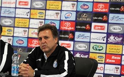 جام حذفی | زرینچه: می‌دانستیم پنالتی‌زن‌های خوبی نداریم! / بازیکنان استقلال با وجود عملکرد ضعیف هم به تیم‌ملی دعوت می‌شوند