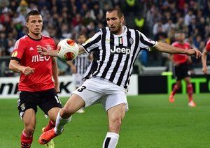 جورجیو کیلینی|زحمات کیلینی بری حمله به سمت دروازه بنفیکا