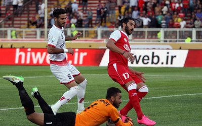 شوک به اردوی پرسپولیس / کشیدگی شدید رباط پای سوشا مکانی