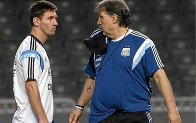 مارتینو: مسی نسبت به گذشته بازیکن کامل‌تری شده است