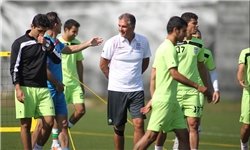 بازیکنان ایران در زمین اصلی دیدار فرداشب با بوسنی راه رفتند