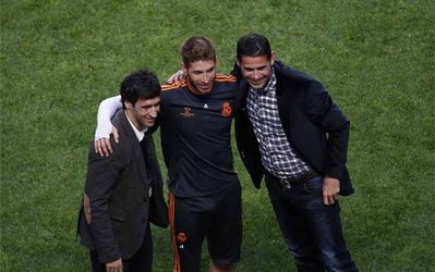 حضور اسطوره‌ها در تمرین رئال‌مادرید/ رونالدو در آغوش رائول+تصاویر