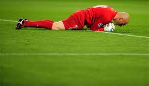 منچسترسیتی دروازه‌بان مالاگا را خرید