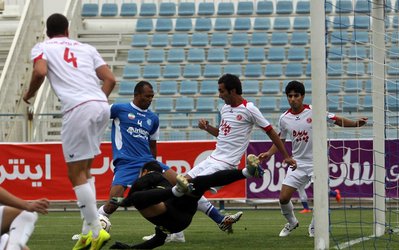 لیگ برتر | گسترش فولاد 0 - پدیده مشهد 1 / گسترش در خانه شکست خورد