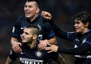 مائورو ایکاردی - مدل|اینترمیلان 2 - 2 هلاس ورونا /  سری آ