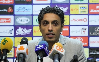 خطیبی: قول می‌دهم سیاه‌ جامگان جز 10 تیم اول باشد