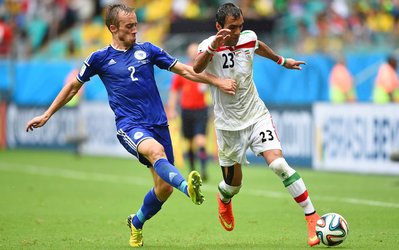 پولادی: وجدانمان راحت است و سرمان را بالا میگیریم