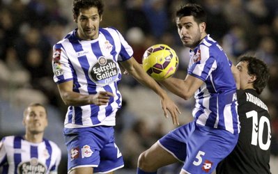 لالیگا | دپورتیوو لاکرونیا 2 - ایبار 0 / پیروزی لاکرونیا در آغاز هفته بیست و دوم لیگا