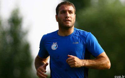 پیشنهاد باشگاه استقلال به مگویان؛ ۲۰۰ هزار دلار مطالباتت را بگیر و برو!