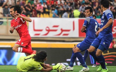 لیگ برتر | استقلال خوزستان 1 - پرسپولیس 1 / خطر سقوط برای پرسپولیس، پررنگ‌تر شد