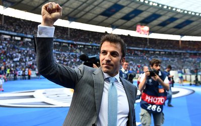 دل‌پیرو: بعد از بازنشستگی، در آمریکا مربیگری می‌کنم و مرکز فوتبال دایر خواهم کرد