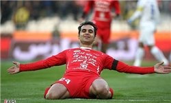 مهاجم تیم فوتبال پرسپولیس به این تیم بازمی‌گردد/ جا برای جذب انصاری‌فرد تنگ‌تر شد