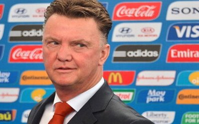 لوئیس فان خال: من دوست دارم که مورد علاقه بازیکنان تیمم باشم