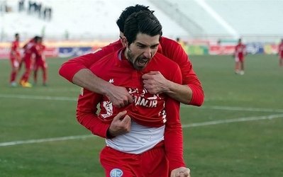 تراکتور نیوز | مدیرعامل در پی تمدید قرارداد با انصاری‌فرد / احتمال حضور نکونام هم وجود دارد