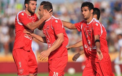 عیادت پرسپولیسی‌ها از رضا نوروزی