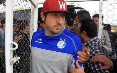 تیموریان در پاسخ به اظهارات رییس کانون هواداران استقلال: چرا اطلاعات غلط به مردم می‌دهید؟