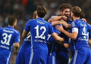 شادی بازیکنان شالکه