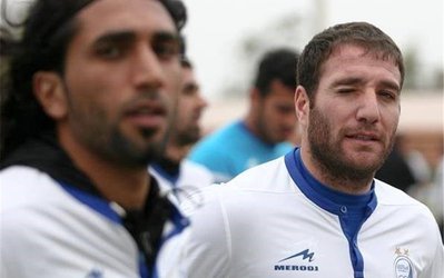 مگویان: از آن دسته بازیکنان نیستم که با قهر کردن پولم را بگیرم