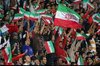 هواداران خواهان تمدید قرارداد کیروش شدند