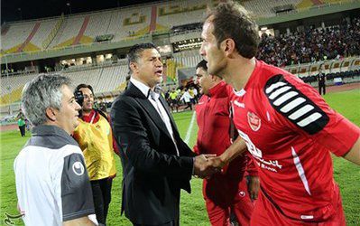 بنگر: از  2 تیم قطری پیشنهاد دارم